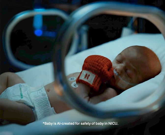 Huggies_NICU-Baby-120325_1430_05549